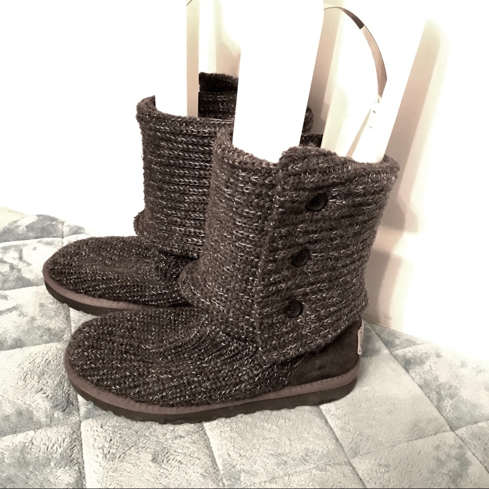 Gray and Silver Cardy Uggs